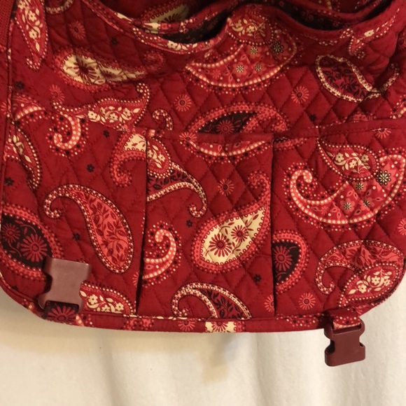 Vera Bradley Bags Retired Mesa Red Pattern Vera Bradley Messenger Bag Poshmark
